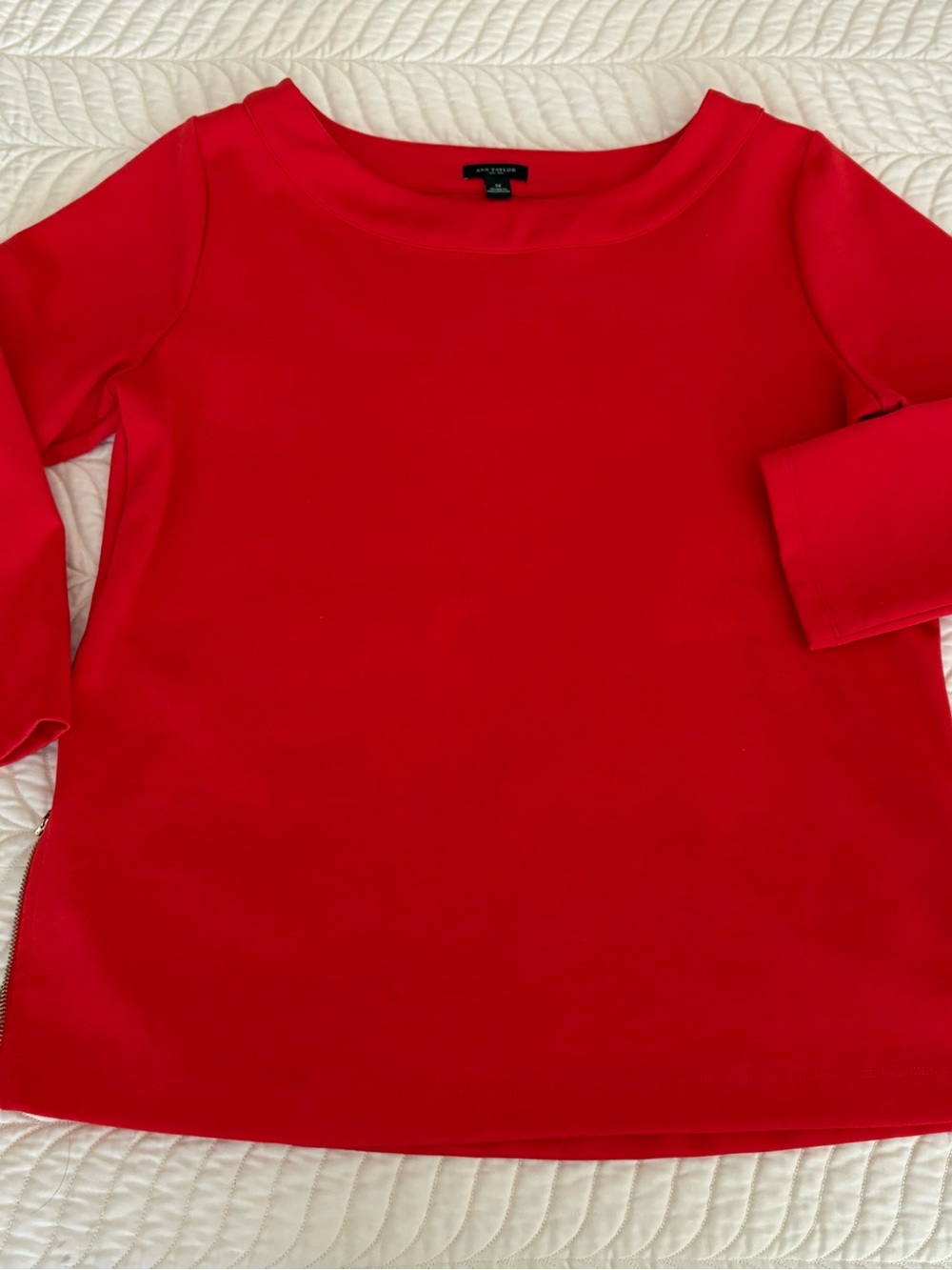 Ann Taylor Red Boatneck Weekend Top / Size Medium